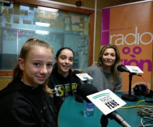 Entrevista de Radio Fene polo Mercadiño de Nadal