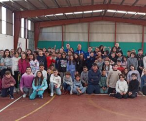 Visita das xogadoras do BAXI Ferrol